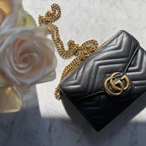 Black Gucci GG Marmont Wallet on Chain Purse - Picture 1 of 15